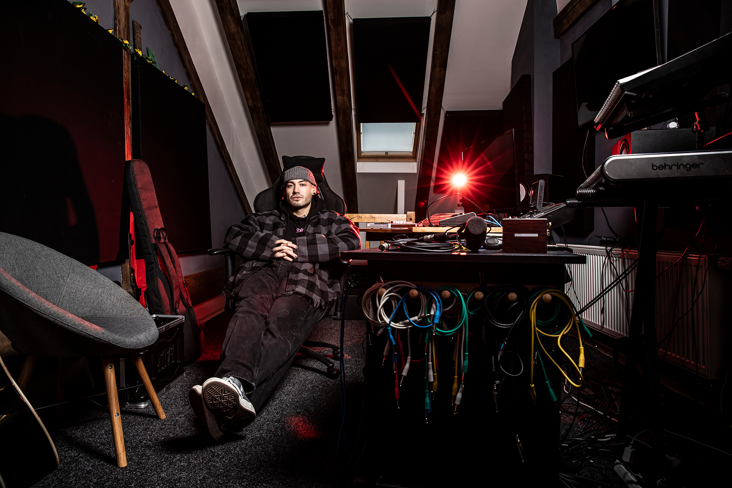 MUSIC IS MY LIFE: Renne Dang