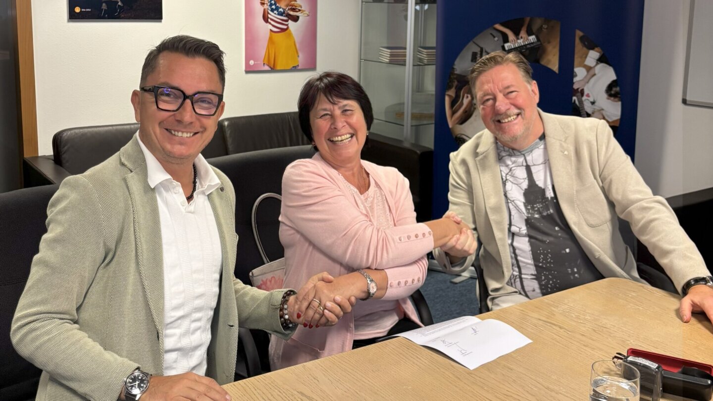 Spolupráce s OOA-S od roku 2026 posílí: OSA přebere výběr autorských odměn v restauracích a hotelech