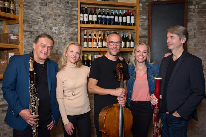 ČaroTaJ - Hlavně nenechat písničku utopit