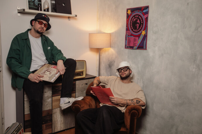 Jazzy le Pazz vydal album Jádro Pzza. Na desce hostují Kato z Prago Union, DJ Fatte i Elizabeth Ann Strnka